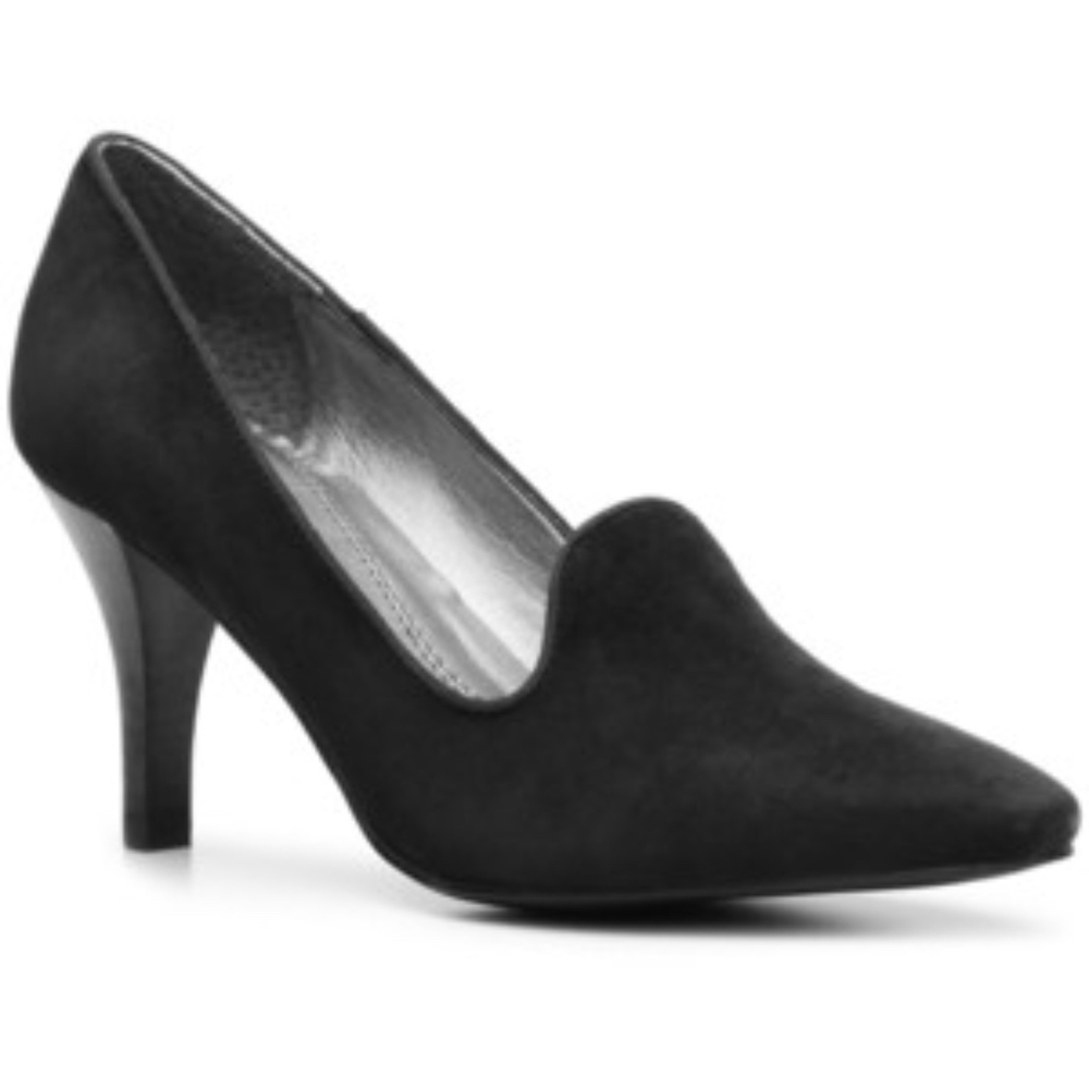 Tahari Suede Jada Pumps